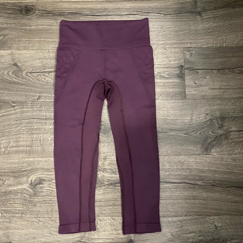 Athleta Purple Crop Leggings